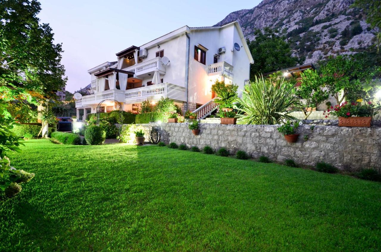Djardin Apartment Kotor Exterior foto