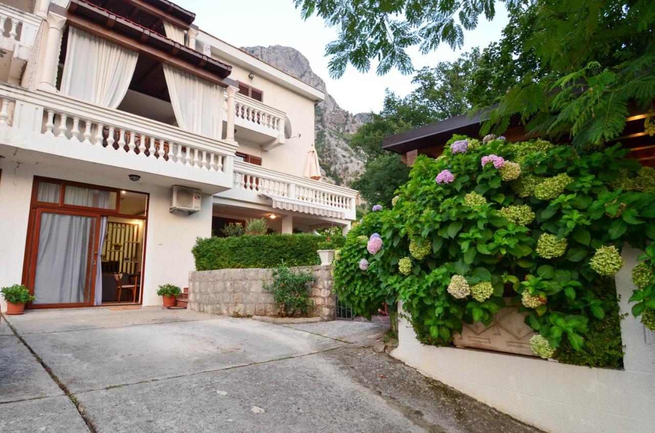 Djardin Apartment Kotor Exterior foto